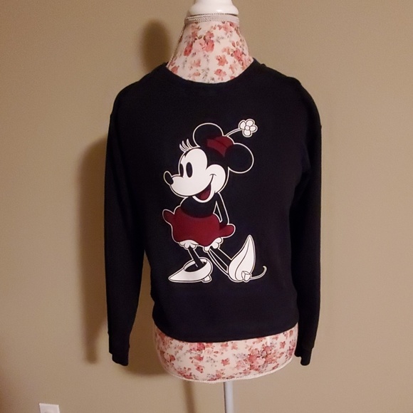 Disney Tops - Minnie mouse sweatshirt